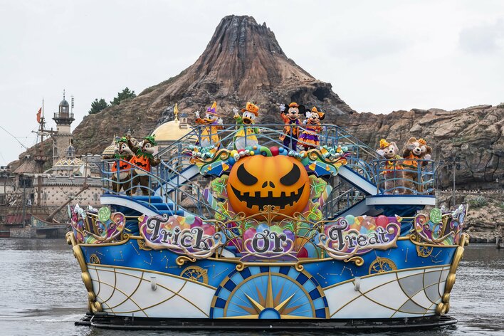 ダッフィーがハロウィン衣装で登場！ディズニーシー グリーティングを