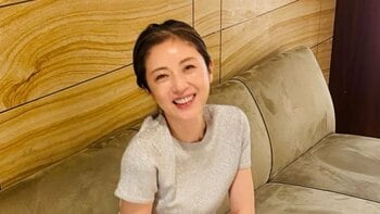 高岡早紀 自宅ガーデニングで“幸運のあるもの”発見！？鮮やかな黄金色をとらえた写真に「初めて見た」「ご利益ありそう～！」