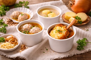 札幌・すすきののホテル【メルキュール札幌】朝食・ランチビュッフェにライブサービス導入～目の前で仕上げる“出来立て体験”を提供～