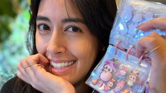 森泉 広々自宅の愛鳥たちノリノリ“ヘドバン”姿を公開！クラシック音楽に合わせて激しく頭を振る姿に「鳥さんがイキイキ」「ご機嫌ですね」と反響