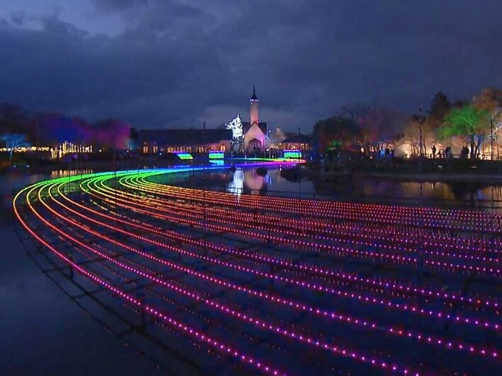 コレが1日1回限定のレア演出！三重県桑名市のテーマパーク「なばなの里」イルミネーション…プロが勧める点灯の瞬間『ウラマヨ！』