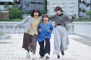 決裂した友情！それでも遥（のん）の危機に立ち上がる麻紀（仲里依紗）と薫子（深川麻衣）3人は“ズッ友”＜『Tokyo middle 30』最終話完全版＞
