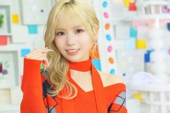 α世代に人気“カリスマギャルシンガー”Soalaとは？恋リア＆妄想で作詞も！ヒット曲『すれ違い』は実体験の恋愛！？新曲『声の軌跡』“泣きボイス”のこだわり