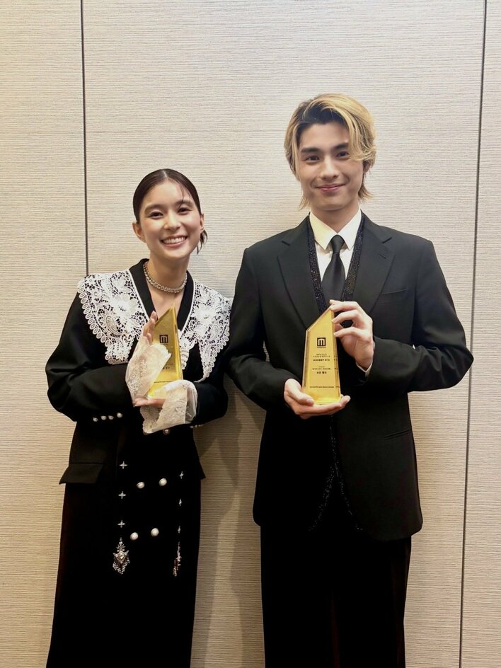 なつ美と瀧昌！】芳根京子＆本田響矢の“永遠ポーズ”に「2人の並びだけ