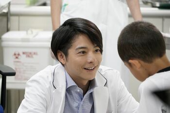 リカに翻弄される小池徹平 素顔の高岡早紀は「いいお母さん。子育て相談もしています」