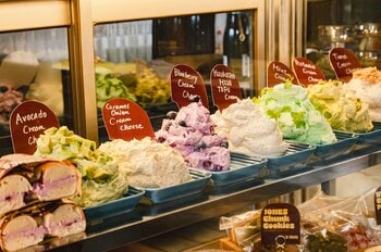365日かけてNYの“美味しい”を追求。こだわりのNYベーグルが新登場！NYから直輸入本格ベーグル × 気分が上がる7種のホテルメイドクリームチーズ。
