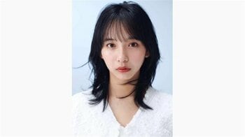 「お腹パンパンだ！」山之内すず ボタン閉まらず“おなかチラ見せ”！？ほろ酔いハシゴ酒のプライベートショットに「可愛さが溢れてんで！」