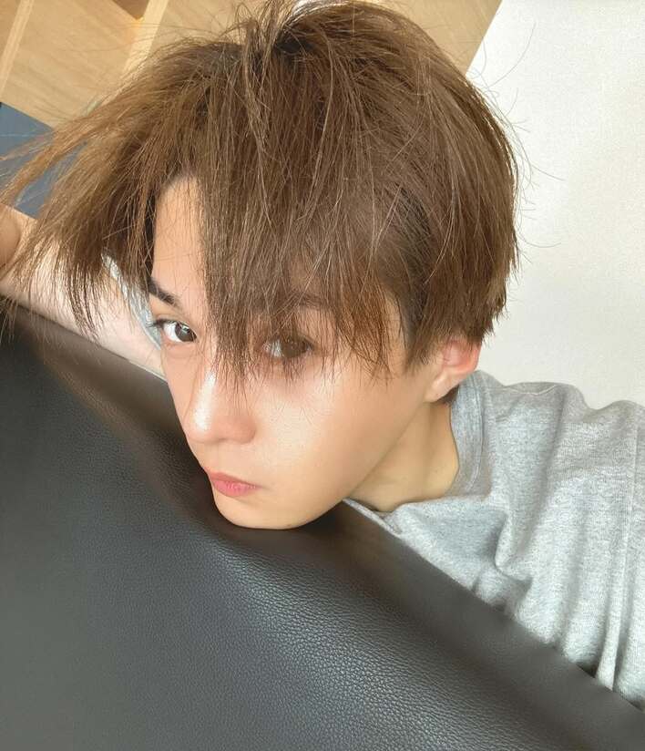 ビジュえぐいって！」八木勇征 “すっぴん”&ノーセットの寝起き風