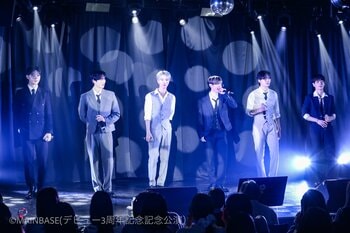 韓国グループ：D-ONE クリスマス＆年末年始も一緒に過ごそう！12月24日はどなたも無料のフリーライブ開催！