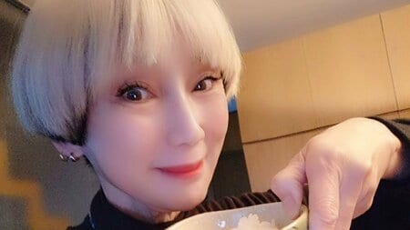 「美味しそうですね〜」秋野暢子 ボリューム満点の手作り朝食を公開！品数豊富な“しっかり和食”の朝ごはんに「朝からガッツリ」と反響