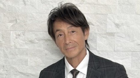 1児の父・吉田栄作(57) 我が子への“ベイビースノーマン”を公開！「赤ちゃんにも雪はわかるみたい」遊び心あふれる1枚に「良いパパ」