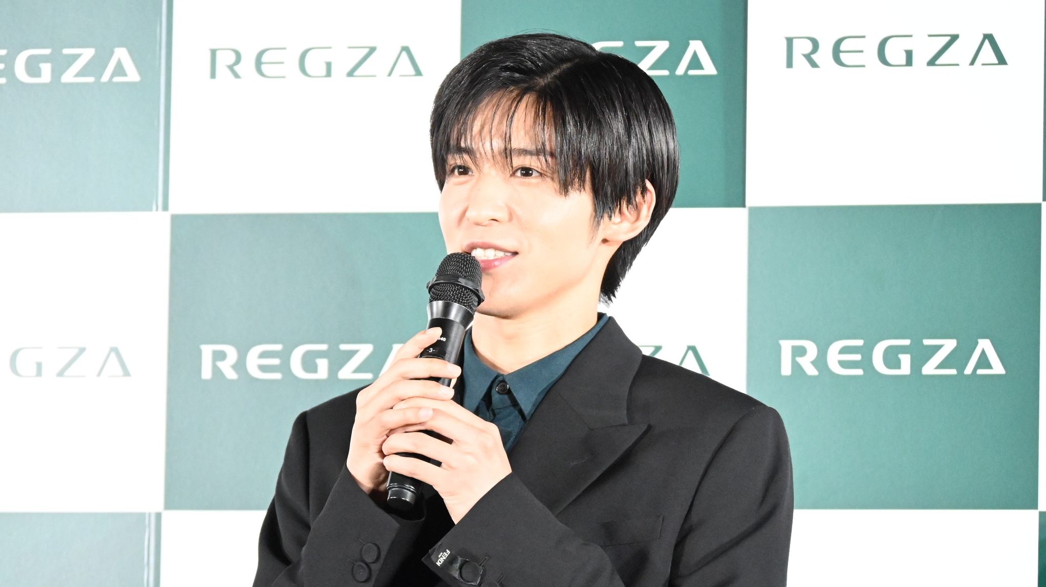 目黒蓮 向井康二＆阿部亮平の出演番組を見て応援「頼む、ウケてくれ