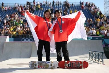 速報】吉沢恋（14）が金！赤間凛音（15）が銀！パリ五輪スケートボード