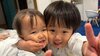 まさかのオチが！パパに叱られる2歳と1歳の仲良し兄弟が「コントやん」「子どもはこーでなきゃ笑」と大反響 弟の最後の表情に注目【激かわキッズ奇跡の瞬間】