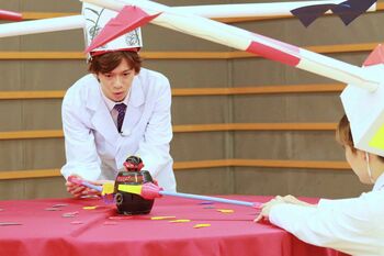 超特急、“ソーシャルディスタンス” をテーマに収録再開！