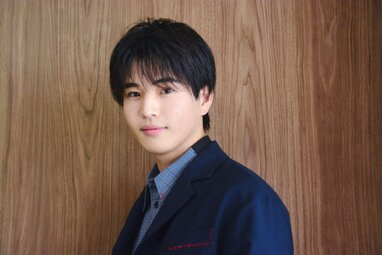 168888 中沢元紀さん　他3枚セット 中沢元紀 “兄貴”北村匠海からのムチャぶりで耳をピクピク！薄暗い