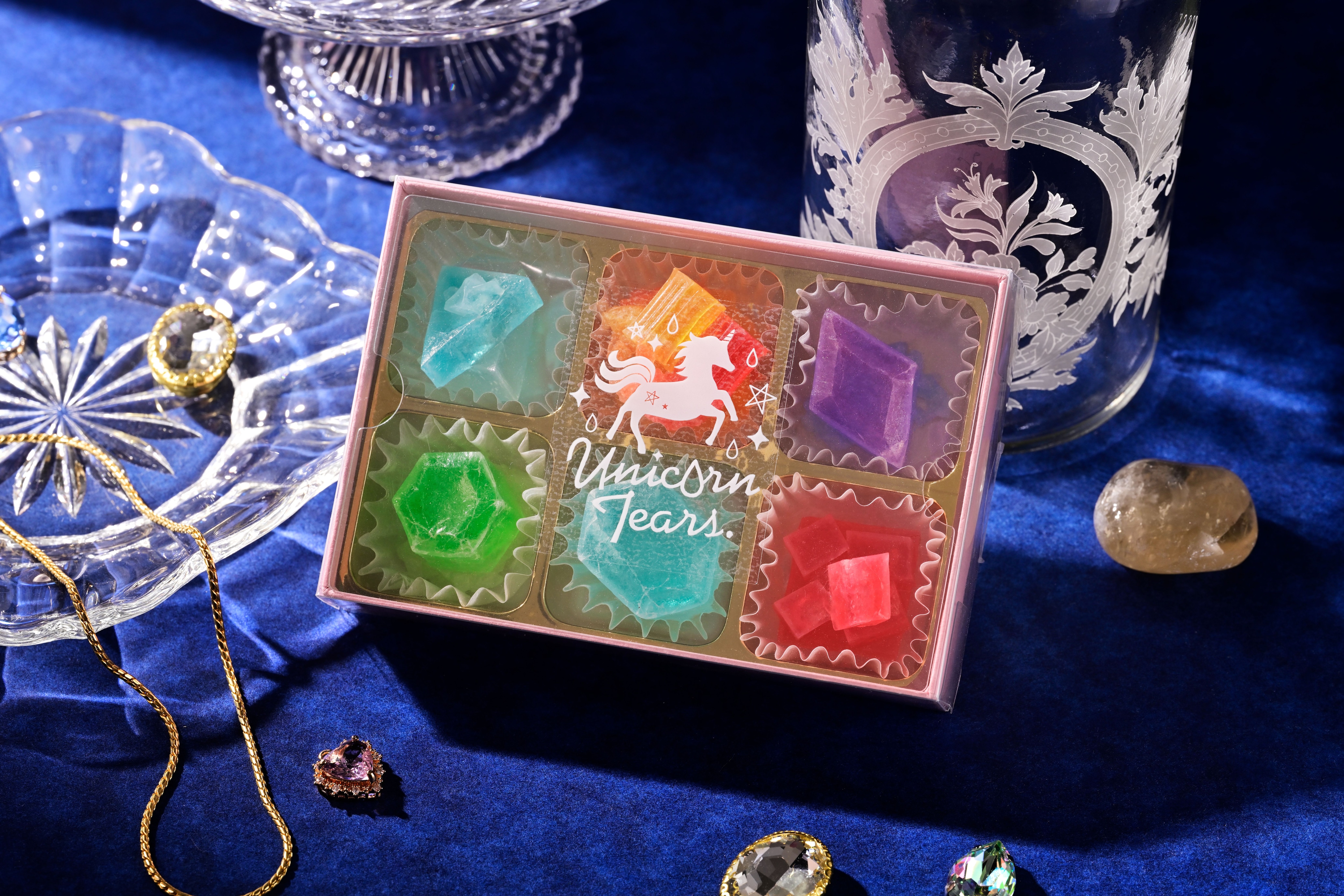 魔法のジュエルコレクション 12月3日 新発売】 秘密のジュエル探しスタート！まるで“食べる宝石