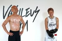 今井らいぱちとの過酷実験ロケに参加した、武尊、ウルフアロン、中田翔からコメント到着『祝Ｒ-1グランプリ優勝！らいぱち実験倶楽部 滝汗全力チャレンジ30連発』