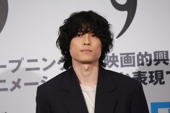 松村北斗の“紳士ぶり”を原菜乃華が明かす「ステキなフォローでした」