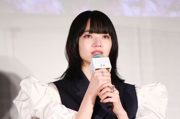 小松菜奈 主演映画会見で涙！“抜け殻状態”になったと告白