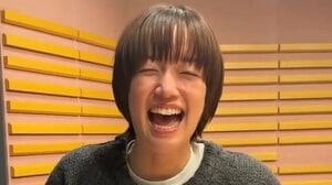 佐藤栞里 夢だった“人気キャラ”カプセルトイ開封の瞬間を公開！手の平にたくさんのせて無邪気な笑顔も披露「毎秒カワイイ」「楽しそう」