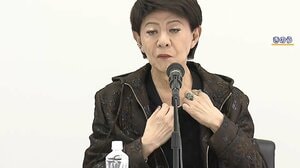 「しぶとく頑張る」美川憲一(79)が病気公表　洞不全症候群・パーキンソン病　親友のはるな愛にかけた“言葉”