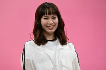 関水渚は“おしゃべりモンスター”！？横山裕も奥野壮もタジタジ…山崎紘菜流の対処法には爆笑【『今夜もシリアルキラーと待ち合わせ』制作発表】
