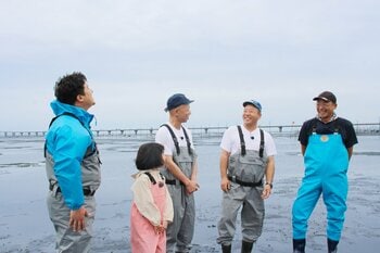 バイきんぐ結成30周年を祝うサプライズも！西村瑞樹 小峠英二の出演に「終始照れている小峠が見どころです」『小峠と西村キャンプ場』 