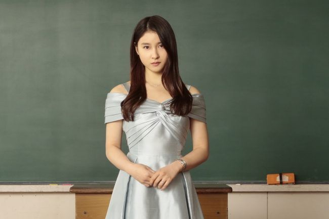 土屋太鳳が“出演を何度も断った”凶悪犯役に挑戦！映画「哀愁しんでれら」が来年公開