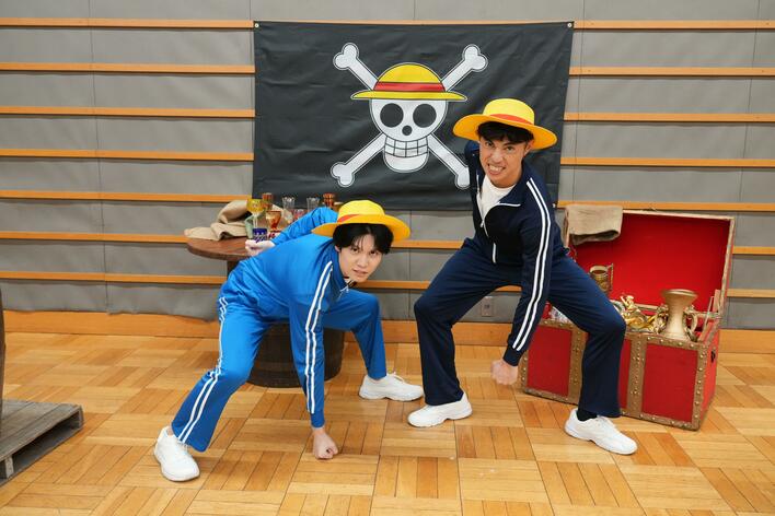 萩原利久「この帽子を、お前に預ける！」小島よしおと大好きな『ワンピース』愛を競う＆中華鍋でチャーハン作りに挑戦