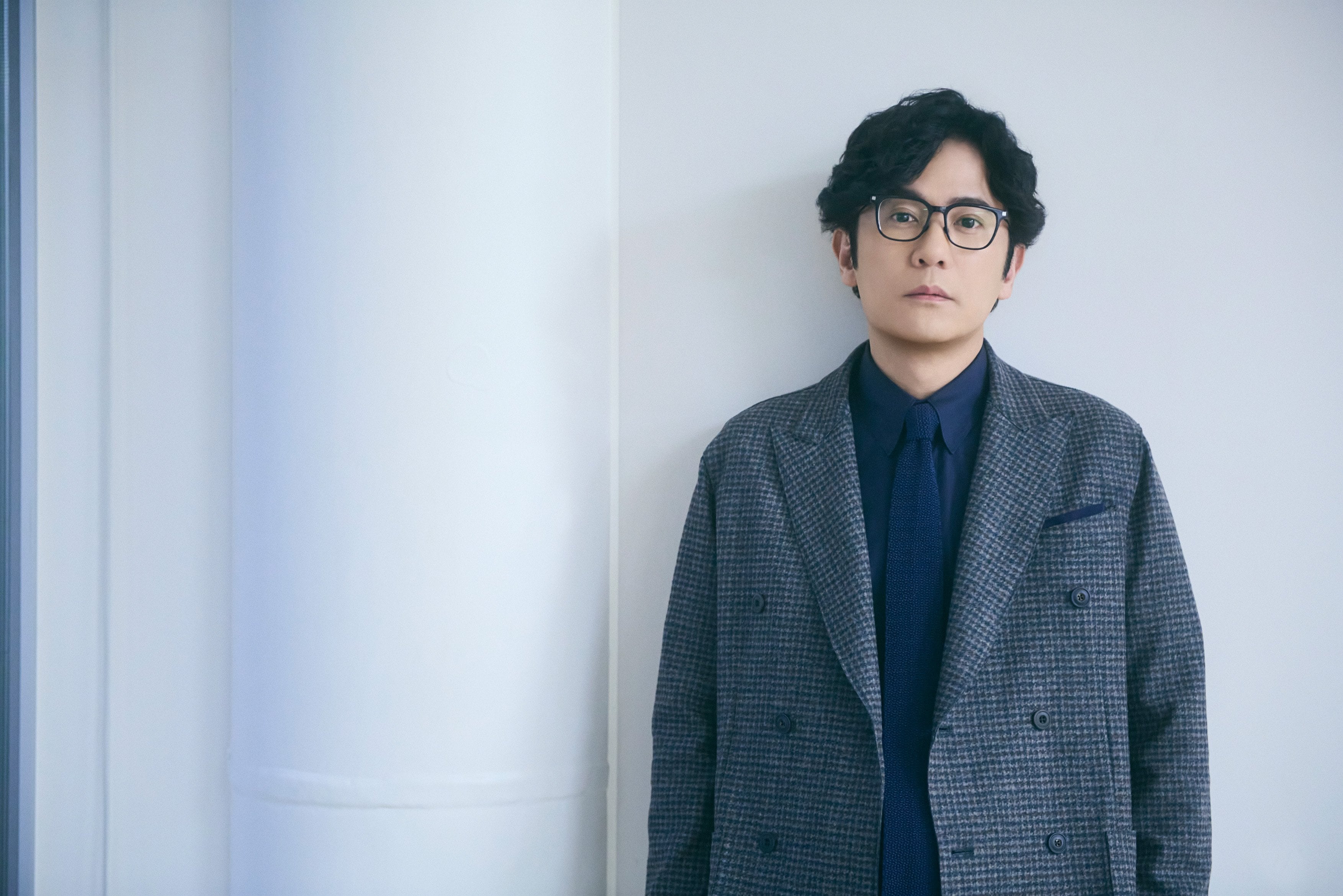 稲垣吾郎 胡蝶蘭と猫に囲まれた暮らしを紹介！反抗期の“次男”に振り回され、“末っ子”のライオンカットに「宇宙人みたいでかわいい」