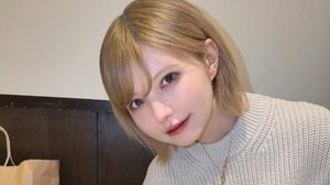 益若つばさ手作りのクリスマスツリーに「売ってたら買う」抜群のセンスが光る上品な仕上がりに反響続々