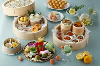 【ウェスティンホテル東京】龍天門「飲茶アフタヌーンティー“抹茶＆香港ディライツ”」龍天門のスターアイテムを揃えた前菜や蒸したて点心・香港ローカルスイーツ・抹茶スイーツの華やぎに浸る初夏のひととき