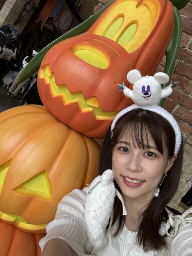 ミニーのカボチャがディズニーシーでお出迎え！ ハロウィンでフォト