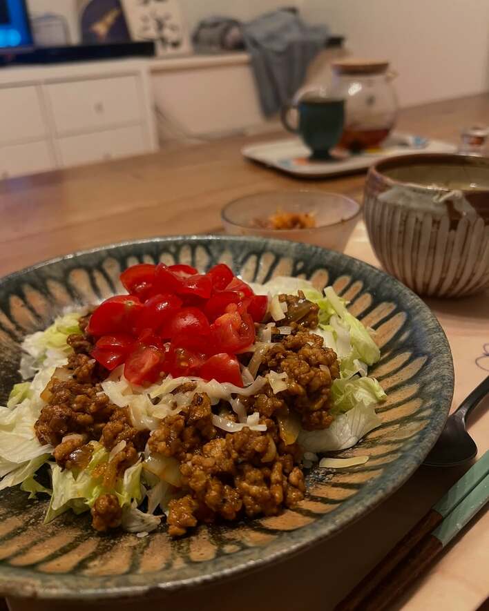 【画像9枚】「料理への探究心に脱帽」井上咲楽が公開したこだわりの料理の写真を見る