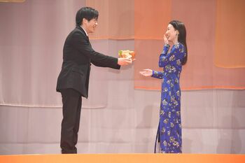 永野芽郁、田中圭のサプライズプレゼントに感激「キュンってしましたよー！」