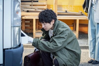 交通事故の検証をする真澄（ディーン・フジオカ）らMEJ 浮かび上がる可能性も矛盾ばかりで…『LOVED ONE』第3話予告