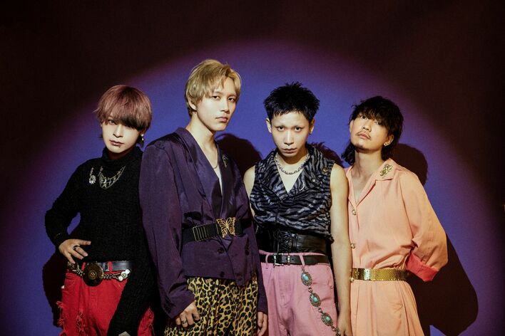 猫背のネイビーセゾン初となる全国ワンマンツアー、「ONEMAN LIVE TOUR 2026 『超☆究極体 NEOS!!』」（読み：スーパー・アルティメットネオス）開催決定！