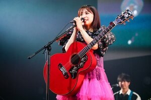 デビュー15周年miwaがCDJで『ヒカリヘ』『don't cry anymore』『chAngE』全曲代表曲の集大成セトリ披露【COUNTDOWN JAPAN 25/26ライブレポ】