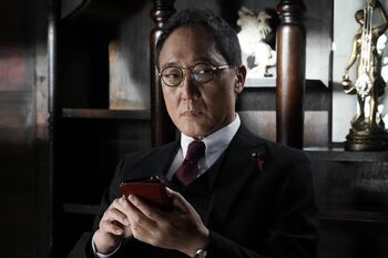 “美濃のマムシ”佐野史郎「大地さんは、こちらが何をやろうともびくともしない」