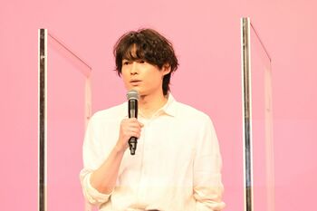 「もうやめます…」松村北斗 狙っていたCMを広瀬アリスに奪われ意気消沈