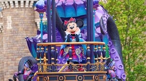 【ディズニー】ハロウィンパレードでミッキーたちと一緒にダンス！華やかでゴージャスなパーティーは炎やスモークさく裂で迫力満点