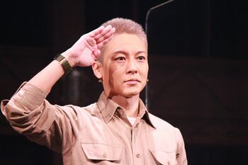 屋良朝幸の20cm以上切ったミリタリーヘアに共演の藤岡正明「迷惑でしたね（笑）」