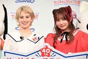 ホラン千秋「サンリオに合わせて髪色変えてみました！」金髪姿で登場！“ハローキティ推し”辻󠄀希美の長女・希空も登場 第40回「2025年サンリオキャラクター大賞」開幕