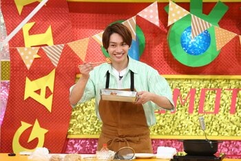 なにわ男子・藤原丈一郎が『ウラマヨ！』初登場！絶品からあげレシピに挑戦＆関西で革命を起こしているという「ネオとんかつ」ものぞき見