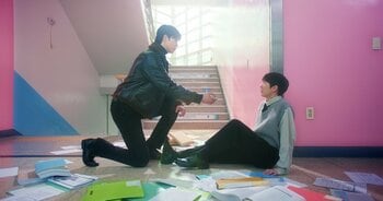 世界中で人気のWeb漫画がドラマ化…オタクを隠す高校教師×憧れの推しアイドル！韓国BLドラマ『推しが現れた!?』FODで完全独占配信