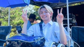 制服姿の綱啓永に「まだまだ高校生役いける」の声多数『ばらかもん』