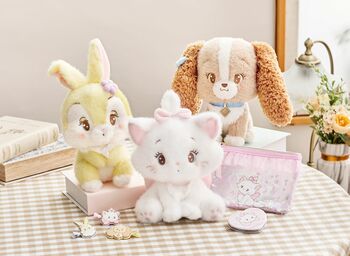 ディズニー 人気イラストレーターがデザイン！ラブリーな表情のマリーやミス・バニーなどの新グッズ登場！