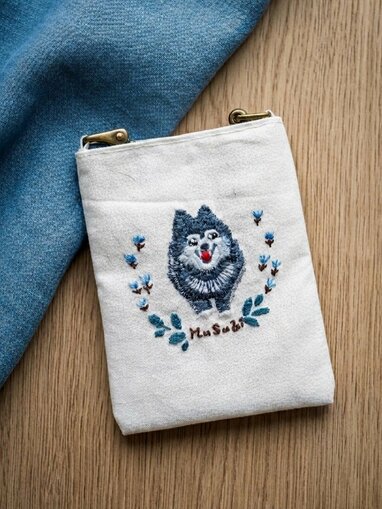 バレンタインと象さん ブルー アーティストベア 刺繍 海外作家様 ハンドメイド これを手縫いで？」初めての刺しゅう作品に絶賛の嵐！美山加恋 美しい