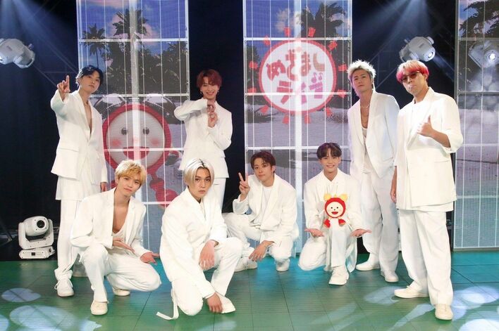 FANTASTICS「めざましライブ」レポート 中島颯太“ずるい”夏の必需品を発表